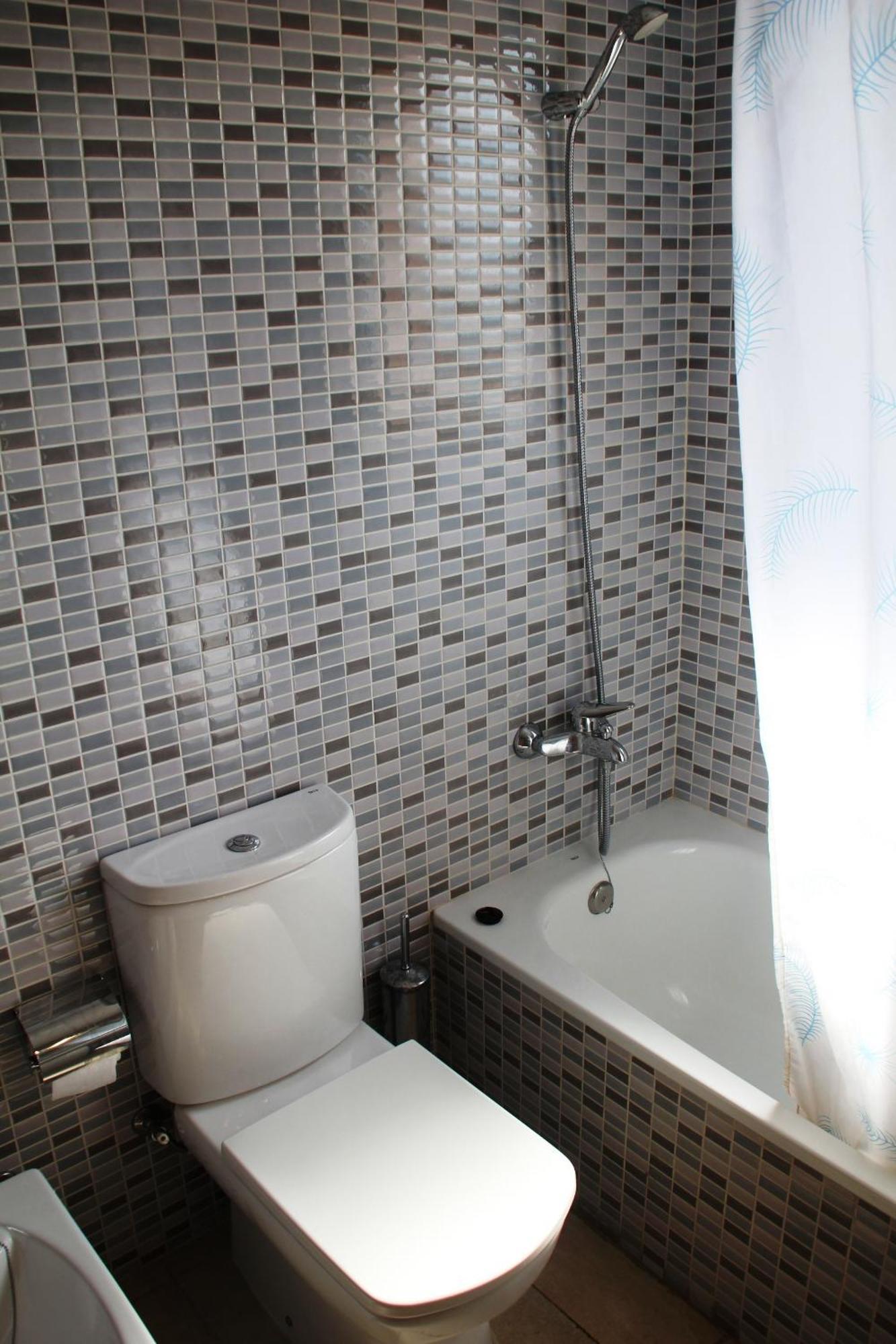 Villa Hotur Via Augusta Creixell Habitación foto