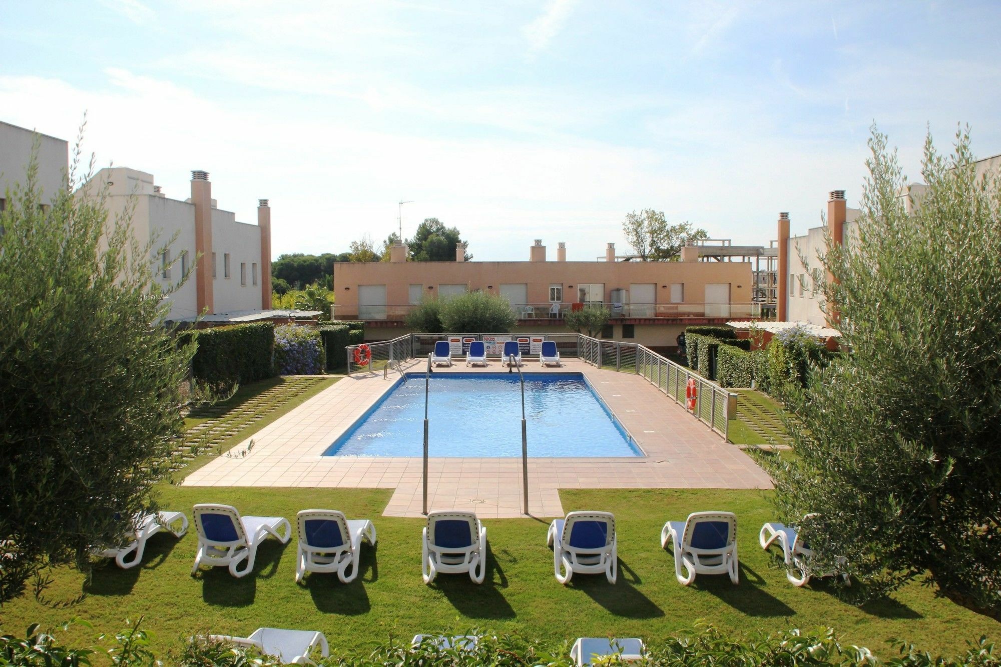 Villa Hotur Via Augusta Creixell Exterior foto